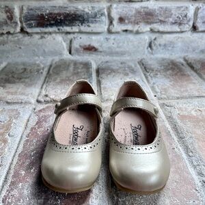 Footmates Girls Mary Jane style shoes - Gold